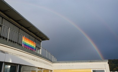 regenbogenfahne_sandra_meyndt_web.jpg